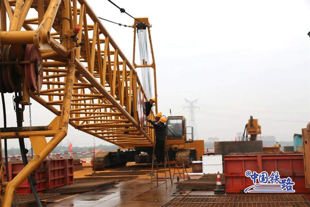 桥隧比达82%！京港高铁昌九段全线主体施工正式启动